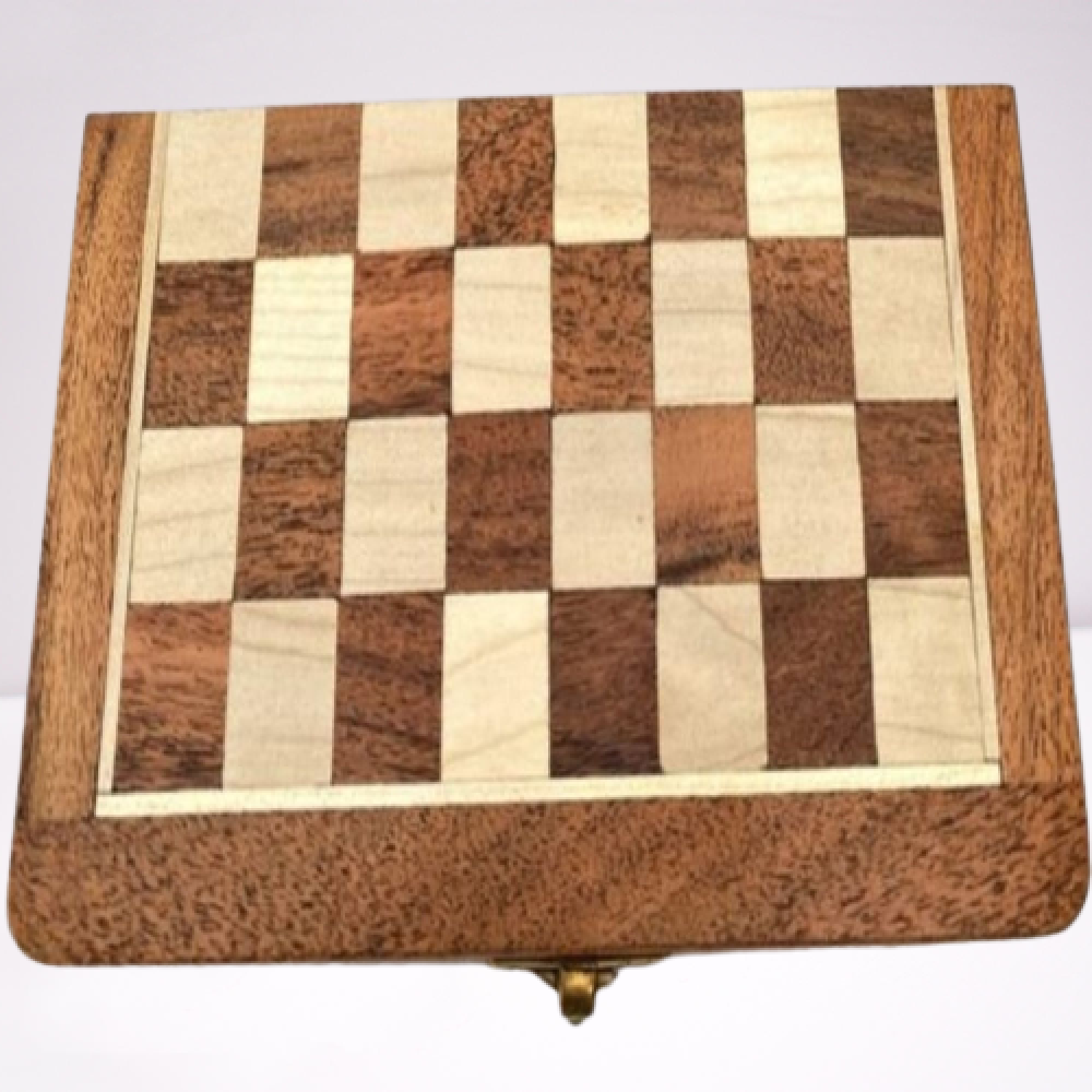 Beautiful Chess Set Walnut Wood Carving With Magnet - 0