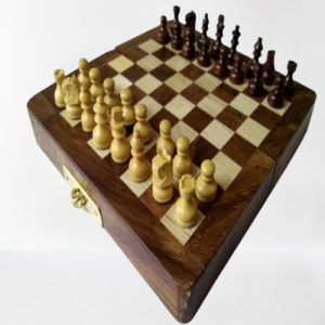 Beautiful Chess Set Walnut Wood Carving With Magnet