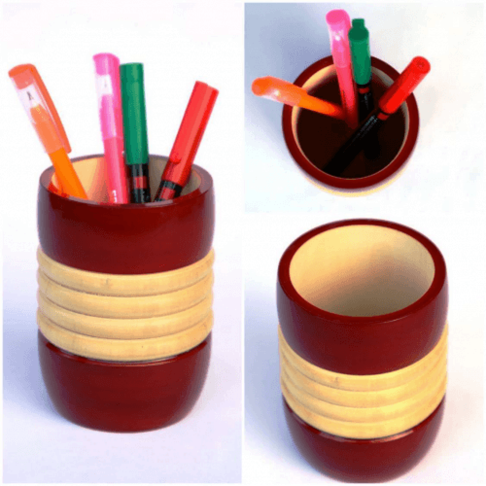 Handmade Etikoppaka Wooden Pen Stand
