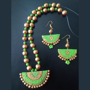 Green Colour Molela Terracotta Clay Beautiful Necklace Set