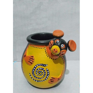 Handmade Beautiful Black Pottery of Nizamabad Micky Shape Pen Stand