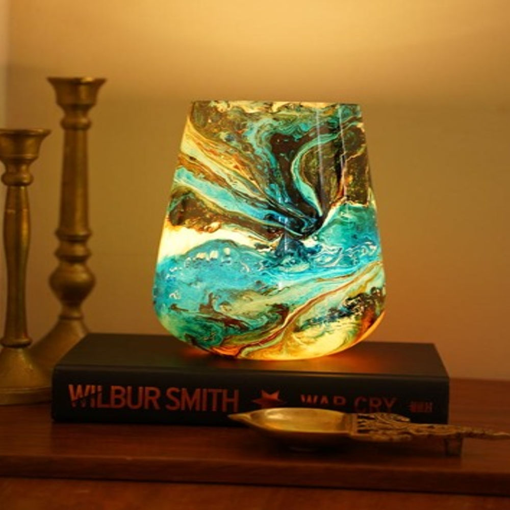 Firozabad Glass Table Lamp-Ocean Themed