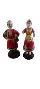 Thanjavur Thalaiyaati Bommai - Pair of Raja And Rani