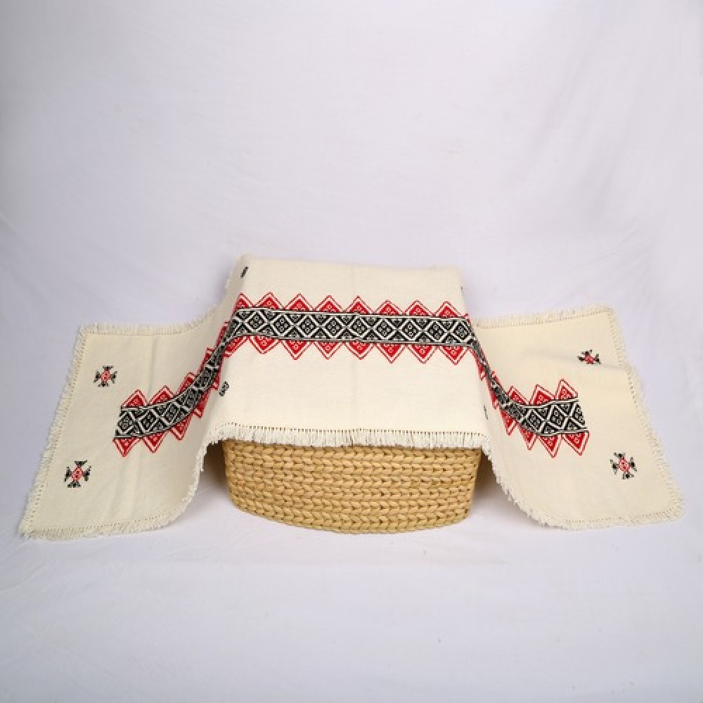 Toda Embroidered Cotton Table Runner