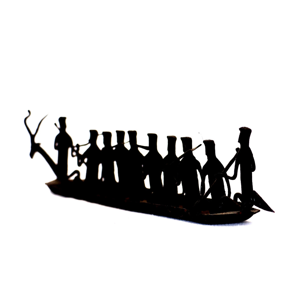 Tribal group with boat figurine - 0